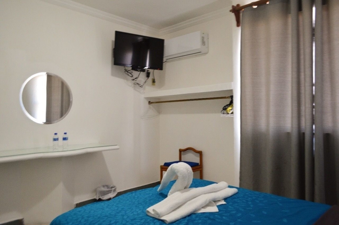 Imagen de la habitación del Hotel Y Suites Bausan. Foto 3