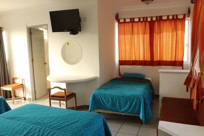 Imagen de la habitación del Hotel Y Suites Bausan. Foto 9