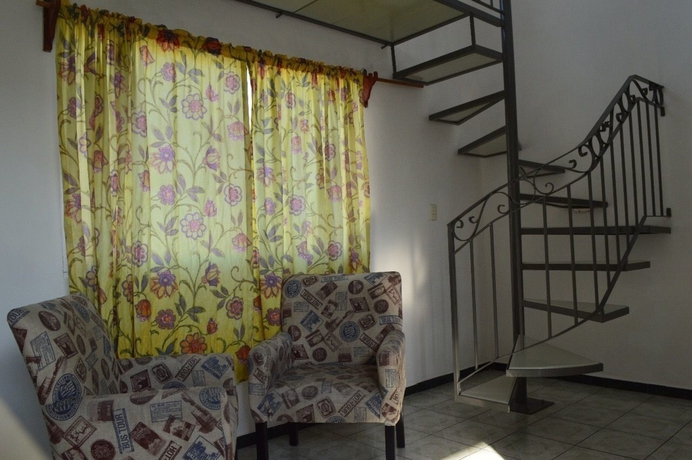 Imagen de los interiores del Hotel Y Suites Bausan. Foto 16