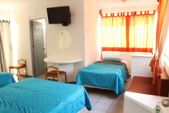 Imagen de la habitación del Hotel Y Suites Bausan. Foto 15