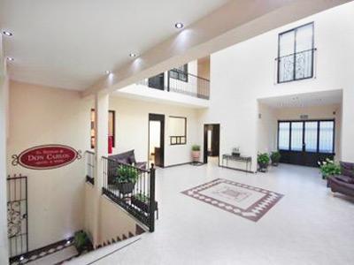 Imagen general del Hotel Y Suites El Refugio De Don Carlos. Foto 3