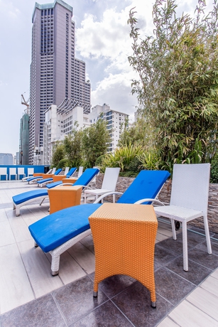 Imagen de la piscina del Hotel Y2 Residence. Foto 11