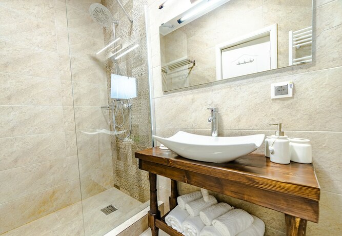 Imagen general del Hotel YAEL LUXURY APARTMENTS 2. Foto 11