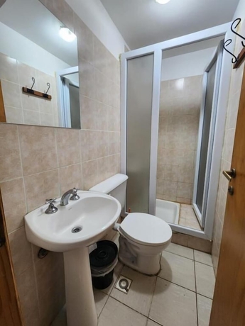 Imagen de la habitación del Hotel YAGHAN HOSTEL. Foto 13