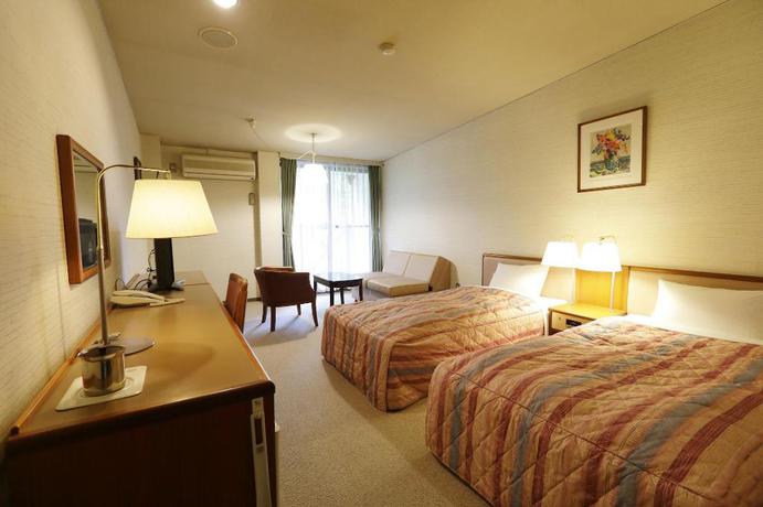 Imagen de la habitación del Hotel YAMANAKAKOHANSO HOTEL SEIKEI. Foto 15