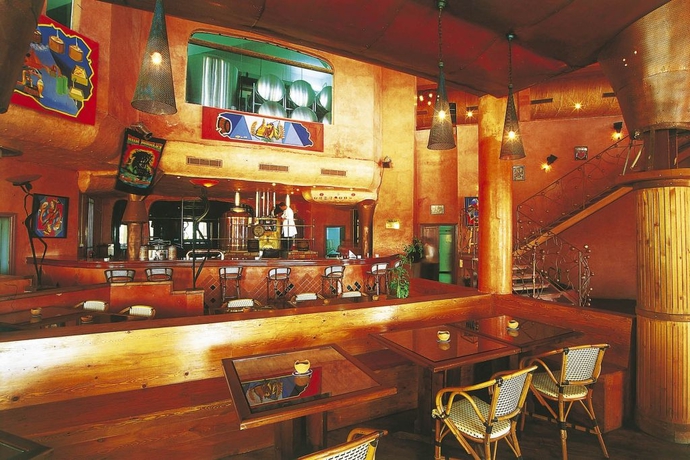 Imagen general del Hotel YASMINE BEACH RESORT. Foto 4