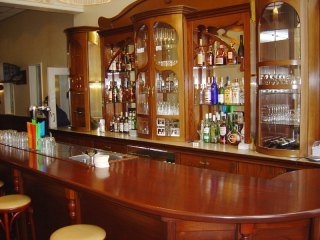 Imagen del bar/restaurante del Hotel Y-Boulevard. Foto 2