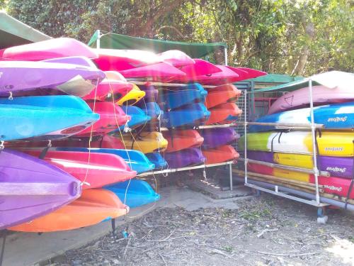 Imagen de los exteriores del Hotel YHA Bradbury Hall. Foto 6