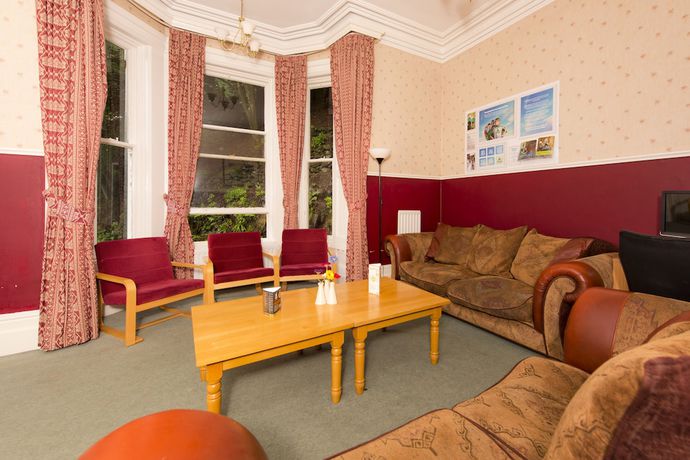 Imagen de los interiores del Hotel YHA Grasmere Butharlyp Howe - Hostel. Foto 19