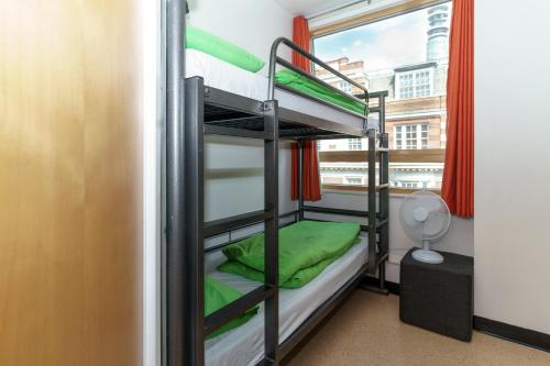 Imagen de la habitación del Hotel YHA London Central. Foto 18