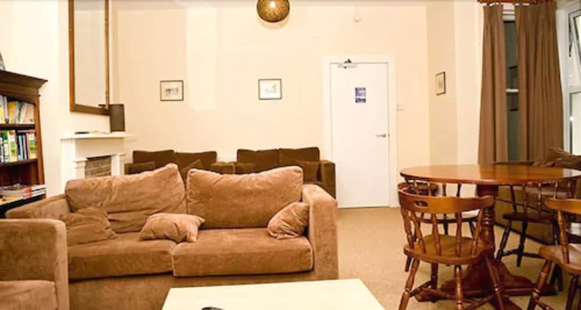Imagen de los interiores del Hotel YHA Streatley - Hostel. Foto 17