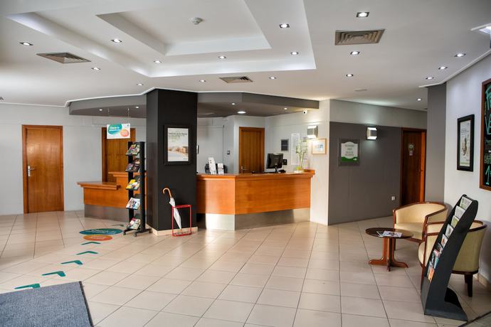 Imagen de los interiores del Hotel YIT Ciudad de Elche. Foto 9