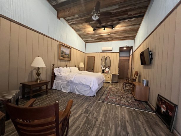 Imagen de la habitación del Hotel Y.O. Ranch Headquarters. Foto 12