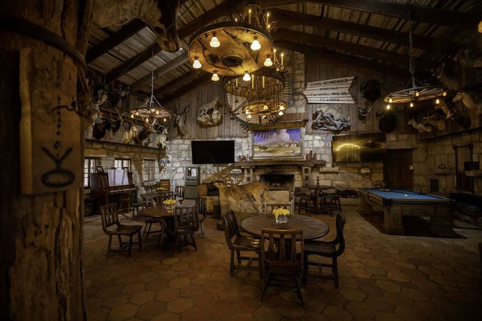 Imagen del bar/restaurante del Hotel Y.O. Ranch Headquarters. Foto 2