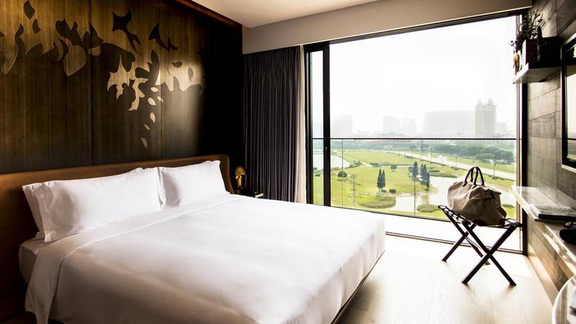 Imagen de la habitación del Hotel YOHO Hollywood Roosevelt. Foto 8