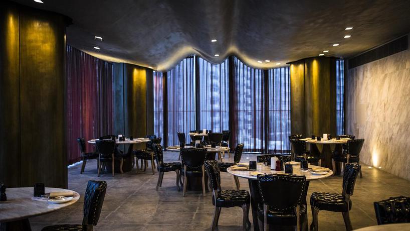 Imagen del bar/restaurante del Hotel YOHO Hollywood Roosevelt. Foto 2