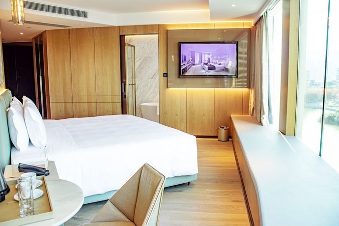 Imagen de la habitación del Hotel YOHO Treasure Island. Foto 6