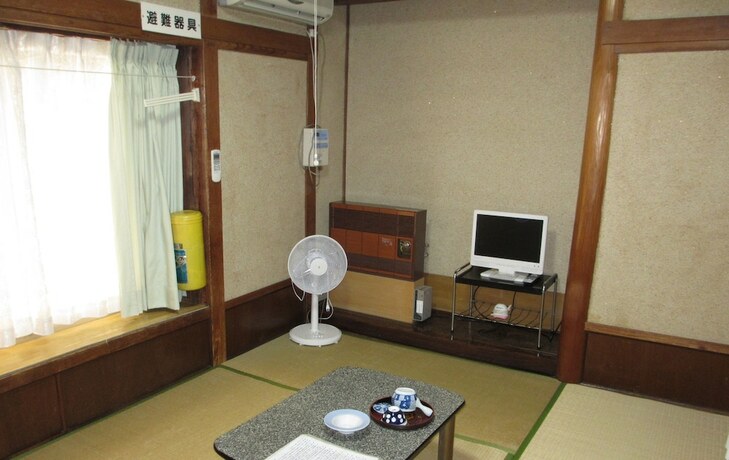 Imagen de la habitación del Hotel YOKOSO Ryokan. Foto 19