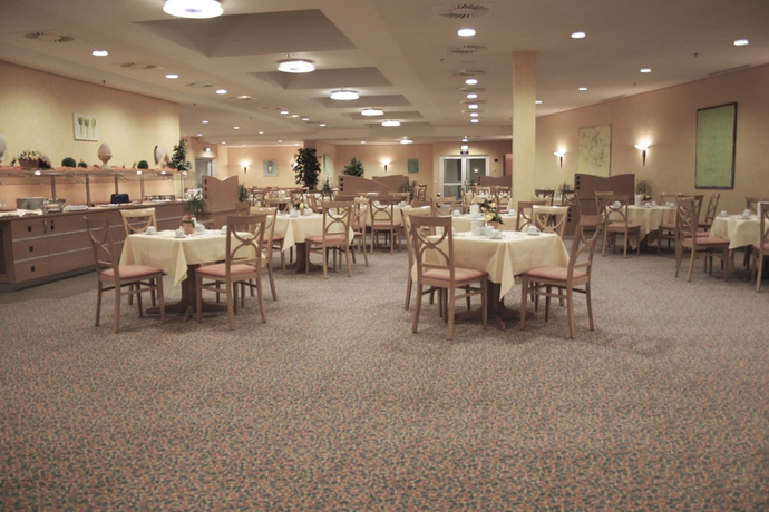 Imagen del bar/restaurante del Hotel YORS Hannover. Foto 3