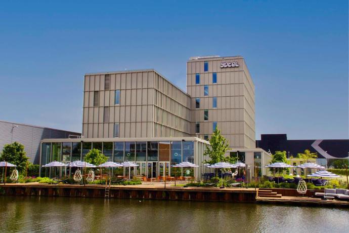Imagen general del Hotel YOTEL Amsterdam. Foto 1
