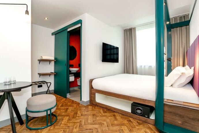 Imagen general del Hotel YOTEL Manchester Deansgate. Foto 8