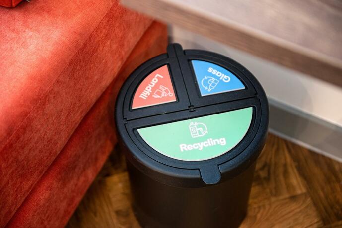 Imagen general del Hotel YOTEL Manchester Deansgate. Foto 11