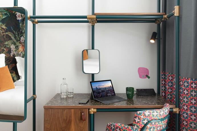 Imagen general del Hotel YOTEL Manchester Deansgate. Foto 23