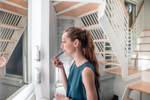 Imagen de la habitación del Hotel YOTEL San Francisco. Foto 6