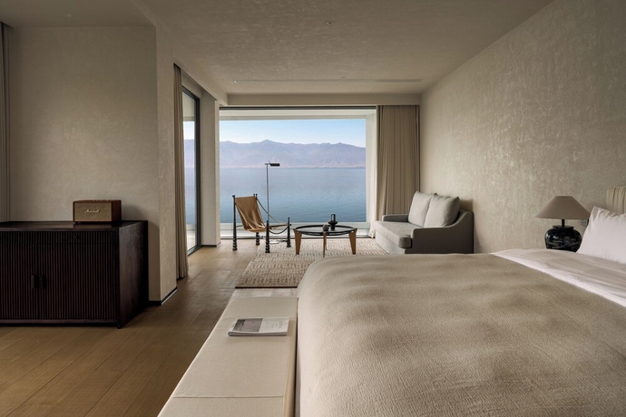 Imagen de la habitación del Hotel YS Seaview. Foto 2
