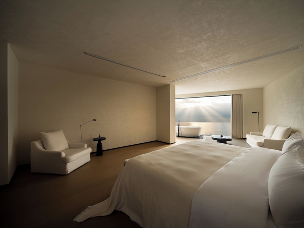 Imagen de la habitación del Hotel YS Seaview. Foto 4