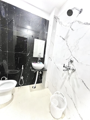 Imagen de la habitación del Hotel YS TAJ HOTEL AGRA. Foto 14