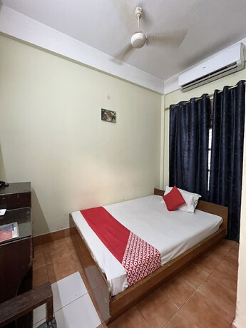 Imagen de la habitación del Hotel YSM Grand, Tezpur. Foto 17