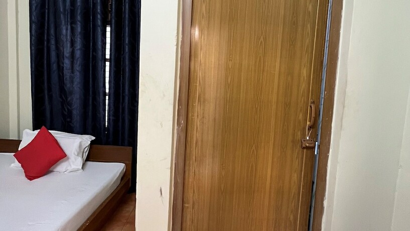 Imagen general del Hotel YSM Grand, Tezpur. Foto 11