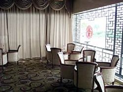 Imagen del bar/restaurante del Hotel YUFENG. Foto 1