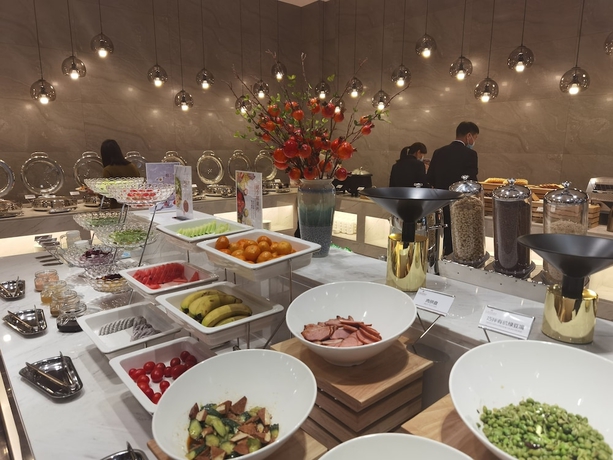 Imagen del bar/restaurante del Hotel YUN-RAY PHOENIX HOTEL. Foto 4