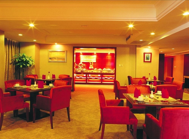 Imagen del bar/restaurante del Hotel YUYANG. Foto 2