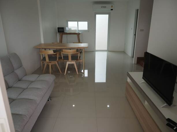 Imagen general del Hotel YYK Holiday Rooms. Foto 4