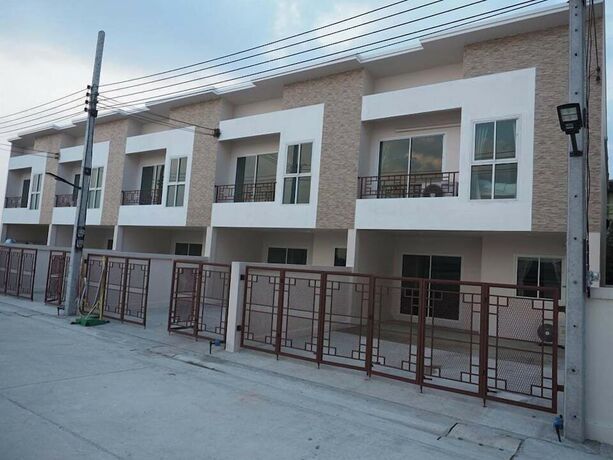 Imagen general del Hotel YYK Holiday Rooms. Foto 6