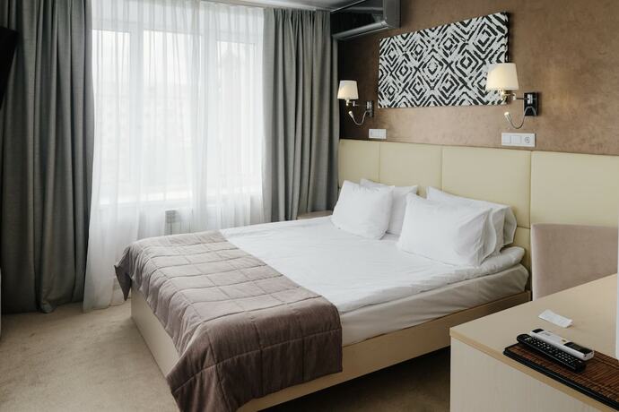 Imagen general del Hotel Ya -. Foto 5
