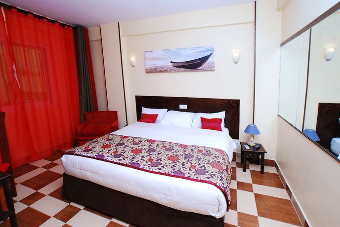 Imagen de la habitación del Hotel YaahoT. Foto 2