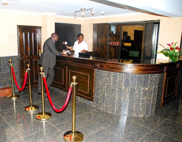 Imagen de los interiores del Hotel YaahoT. Foto 5