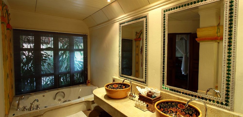 Imagen de la habitación del Hotel Yaang Come Village. Foto 4