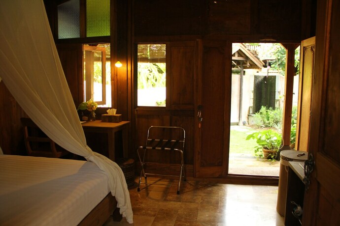 Imagen de la habitación del Hotel Yabbiekayu Eco Bungalows. Foto 13