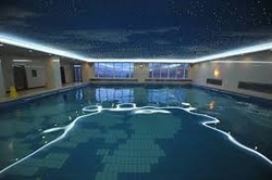 Imagen de la piscina del Hotel Yabuli Broadcast International. Foto 6