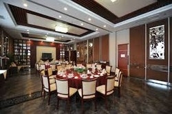 Imagen del bar/restaurante del Hotel Yabuli Broadcast International. Foto 3