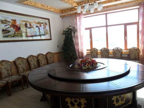 Imagen del bar/restaurante del Hotel Yabuli Courtyard. Foto 4