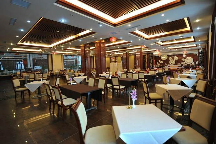 Imagen del bar/restaurante del Hotel Yabuli International Center. Foto 16