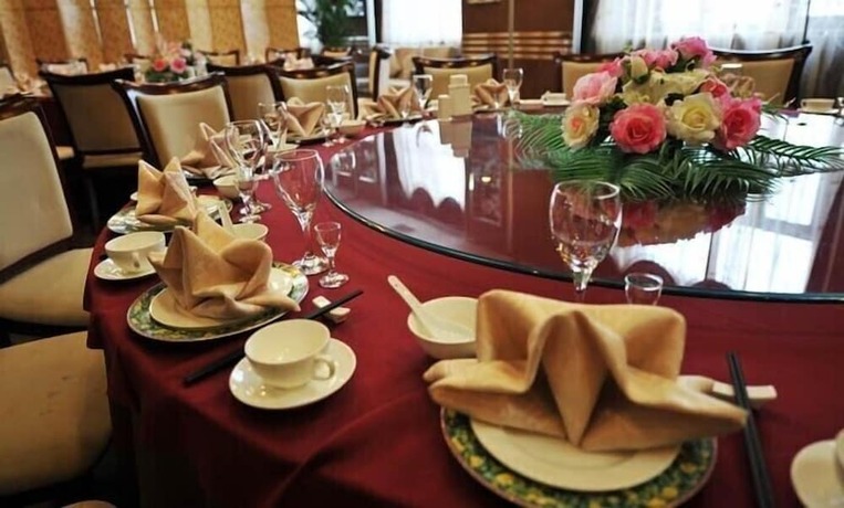 Imagen del bar/restaurante del Hotel Yabuli International Center. Foto 17