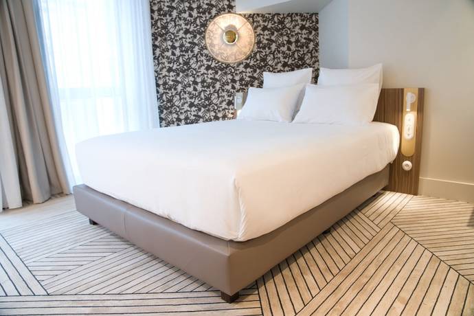 Imagen de la habitación del Hotel Yac Paris Clichy, A Member Of Radisson Individuals. Foto 12