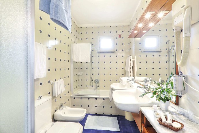 Imagen de la habitación del Hotel Yacht Club, Marciana Marina. Foto 9